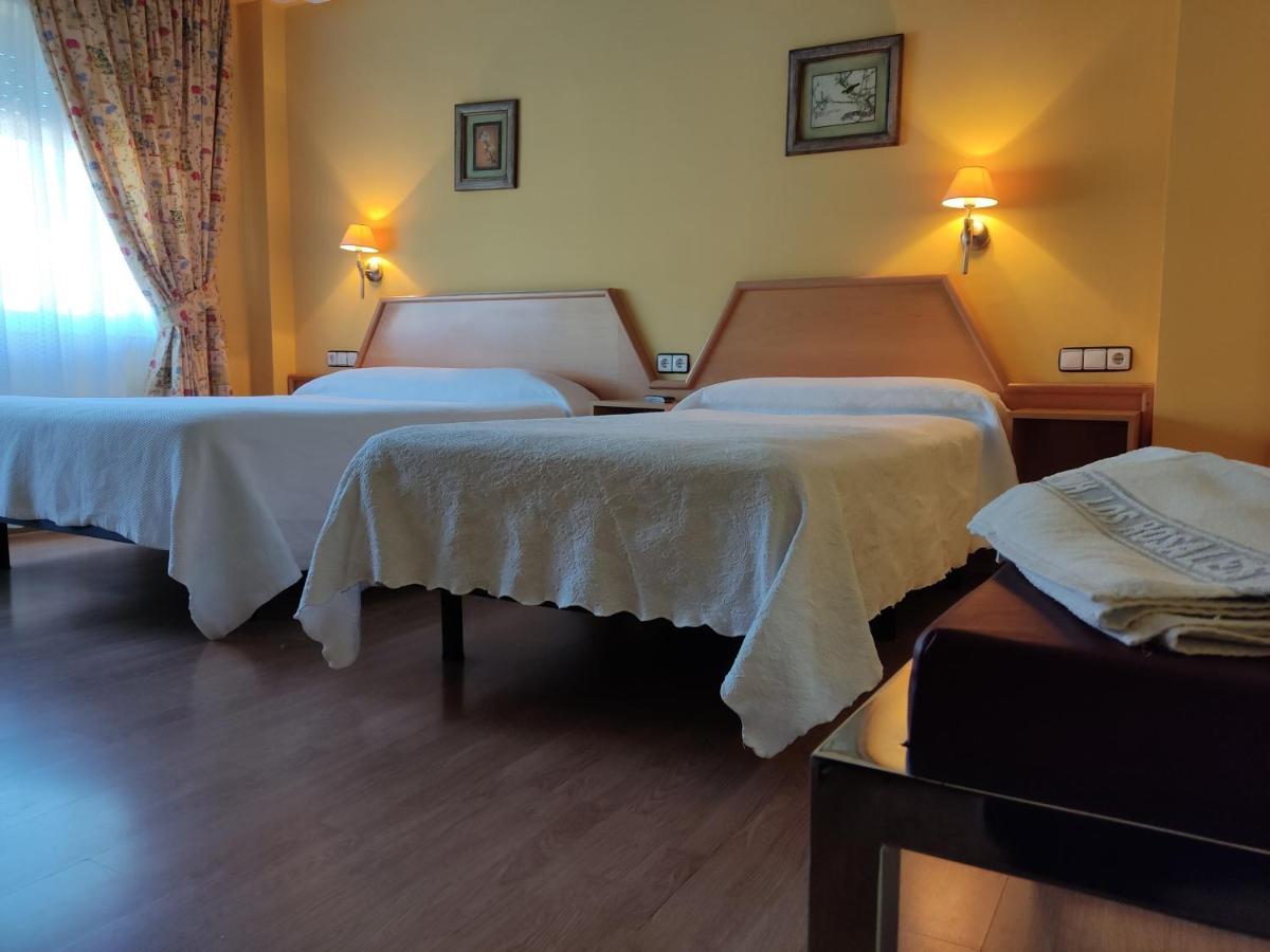 Hotel Los Rosales Almázcara Eksteriør billede