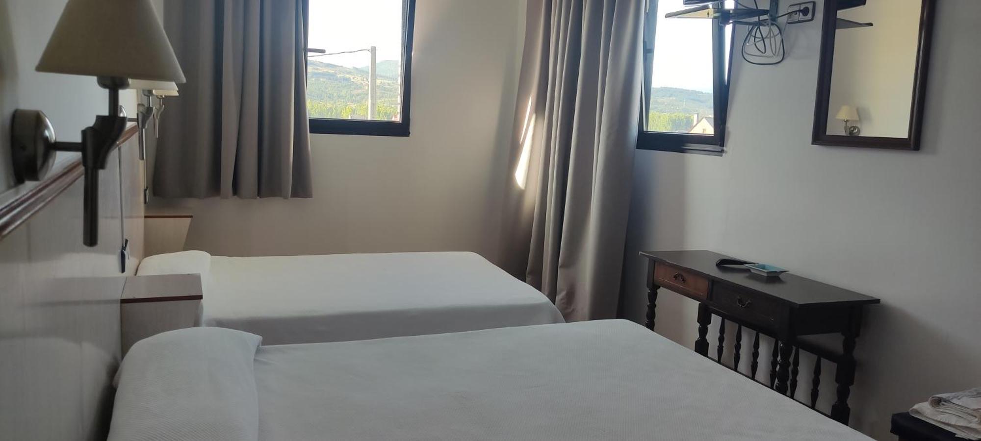 Hotel Los Rosales Almázcara Eksteriør billede