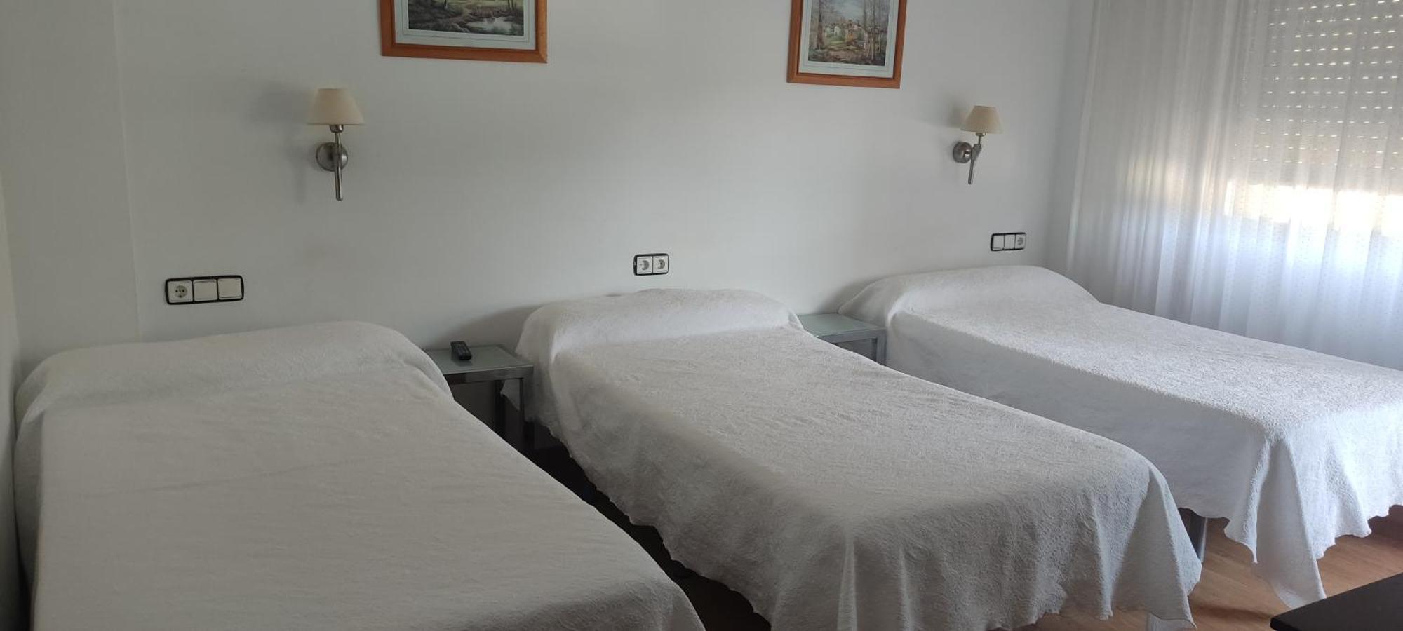 Hotel Los Rosales Almázcara Værelse billede